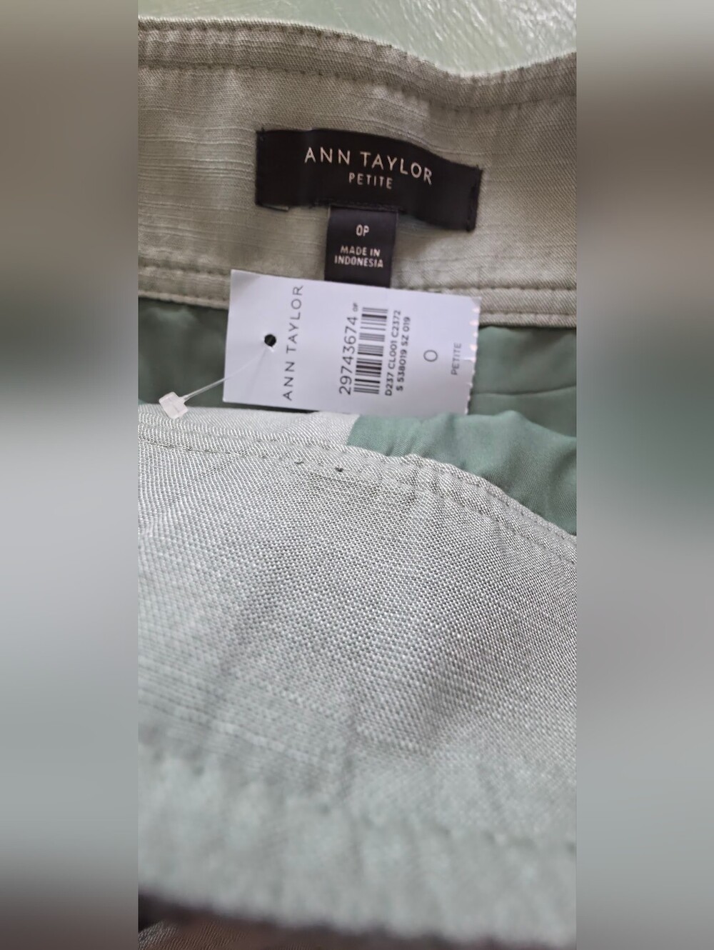 NWT Ann Taylor Petite Sage Green Belted Cargo Mini Skirt - Size 0P - Picture 4 of 5
